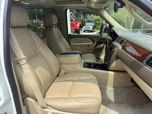 2014 Chevrolet Suburban LT
