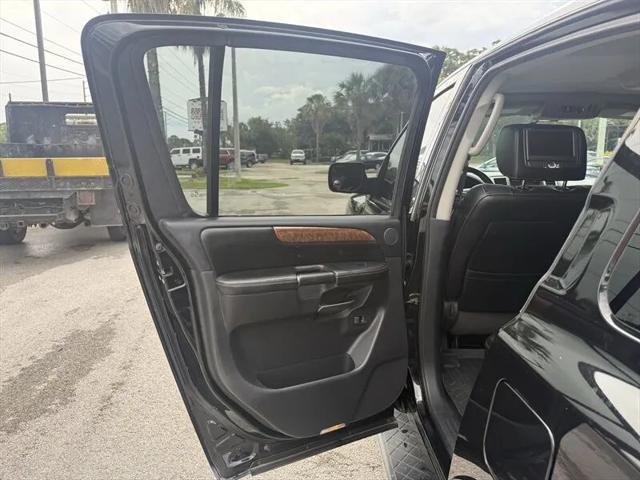 2014 Nissan Armada Platinum