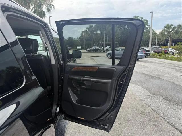 2014 Nissan Armada Platinum
