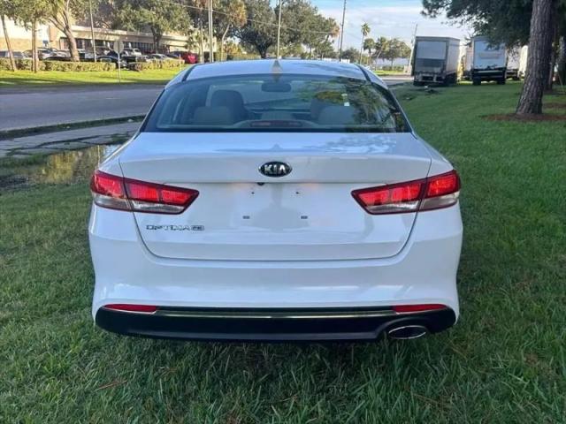 2016 Kia Optima LX