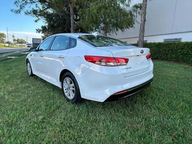 2016 Kia Optima LX