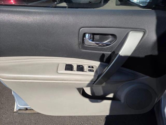 2013 Nissan Rogue SV w/SL Pkg