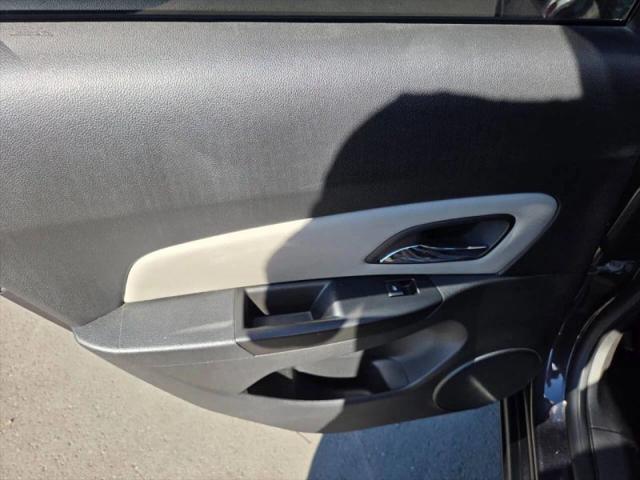 2014 Chevrolet Cruze LS Auto