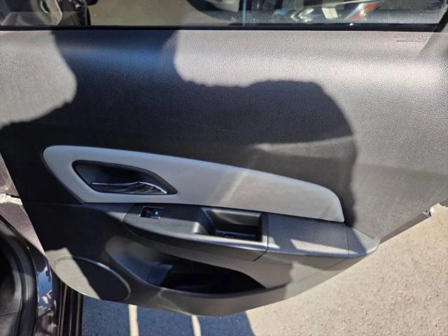 2014 Chevrolet Cruze LS Auto