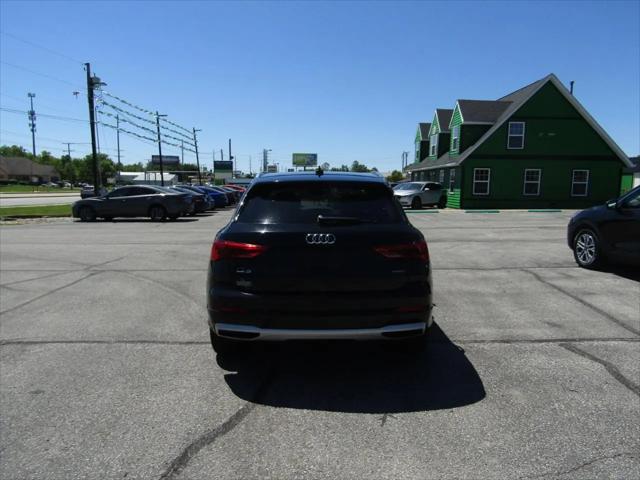 2021 Audi Q3 Premium 40 TFSI quattro Tiptronic