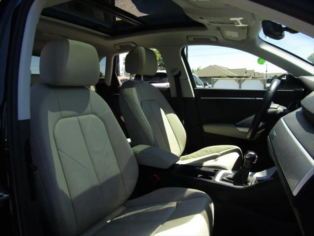2021 Audi Q3 Premium 40 TFSI quattro Tiptronic