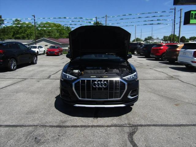 2021 Audi Q3 Premium 40 TFSI quattro Tiptronic