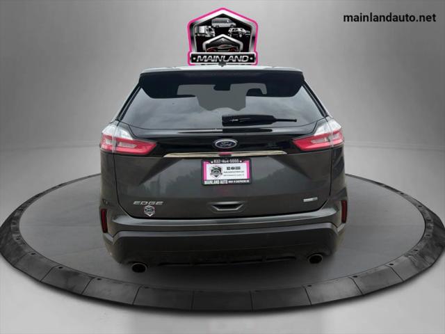 2020 Ford Edge SE
