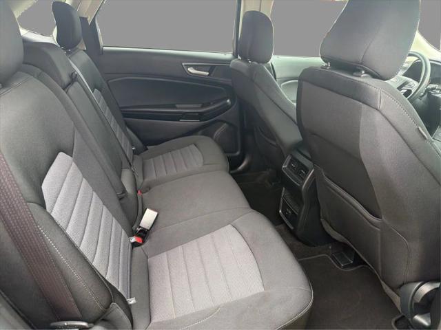 2020 Ford Edge SE