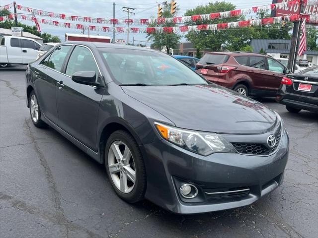 2014 Toyota Camry SE