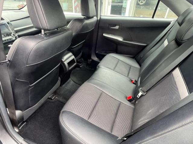 2014 Toyota Camry SE