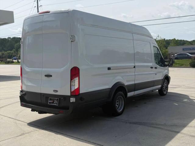 2017 Ford Transit Extended Length w/Sliding Side Door w/9950-lb GVWR