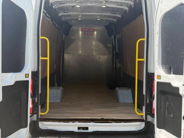 2017 Ford Transit Extended Length w/Sliding Side Door w/9950-lb GVWR