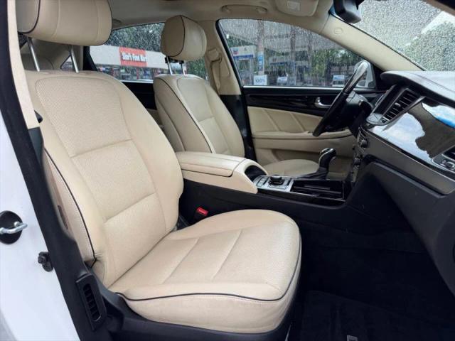 2014 Hyundai Equus Signature