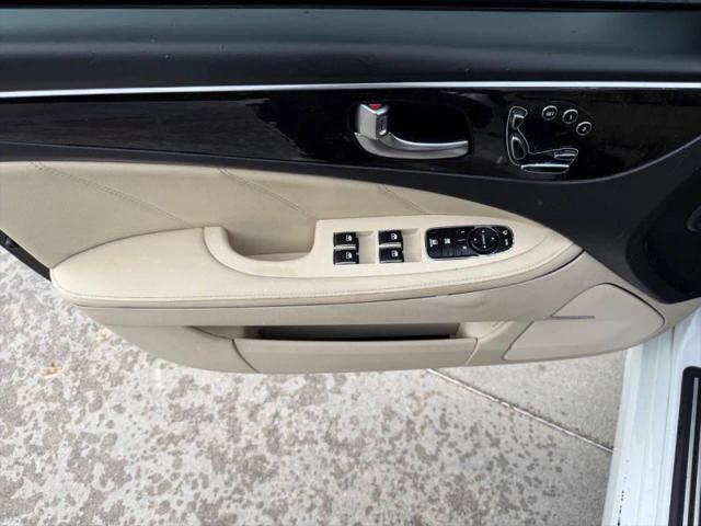 2014 Hyundai Equus Signature