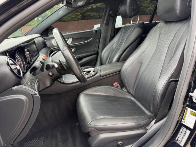 2019 Mercedes-Benz E-CLASS E 300 E 300