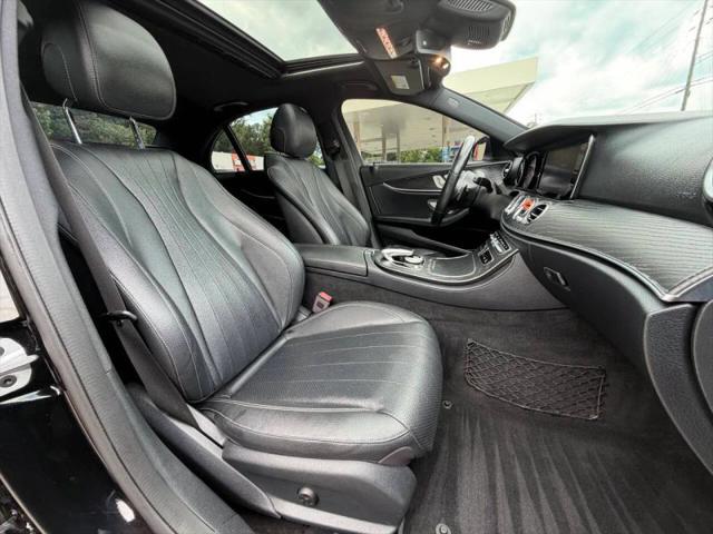 2019 Mercedes-Benz E-CLASS E 300 E 300