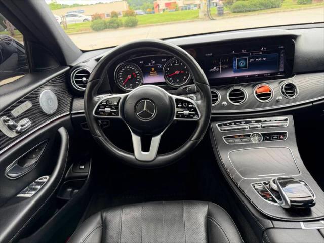 2019 Mercedes-Benz E-CLASS E 300 E 300