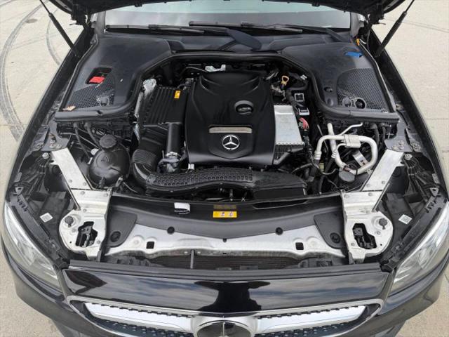 2019 Mercedes-Benz E-CLASS E 300 E 300