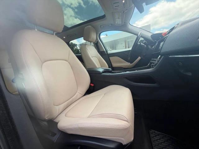 2017 Jaguar F-PACE 35t Premium