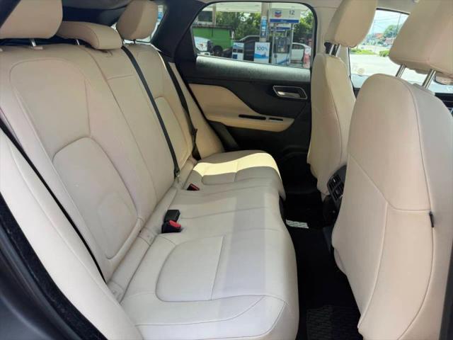 2017 Jaguar F-PACE 35t Premium