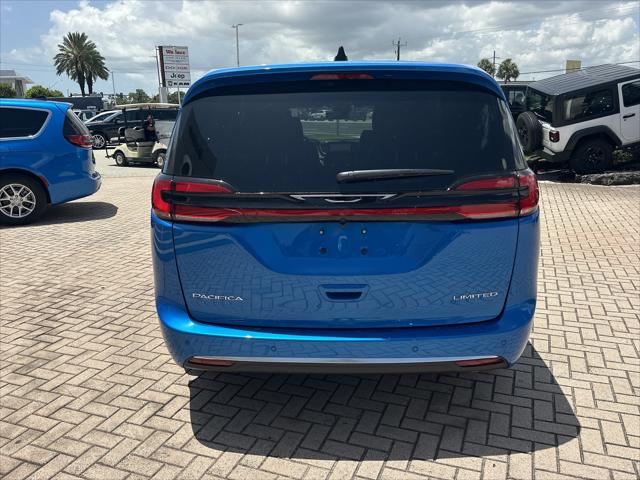 2027 Chrysler Pacifica Limited