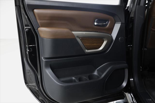2022 Nissan Titan Crew Cab Platinum Reserve 4x4
