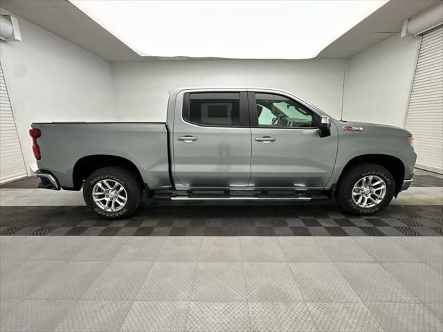 2026 Chevrolet Silverado 1500 4WD Crew Cab Standard Bed LT
