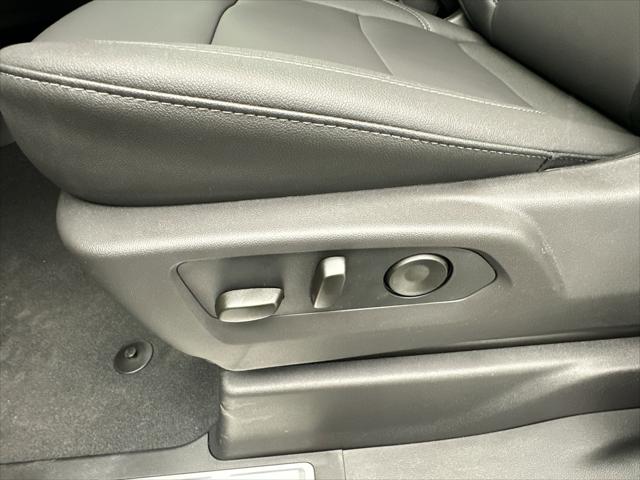 2026 Chevrolet Silverado 1500 4WD Crew Cab Standard Bed LT