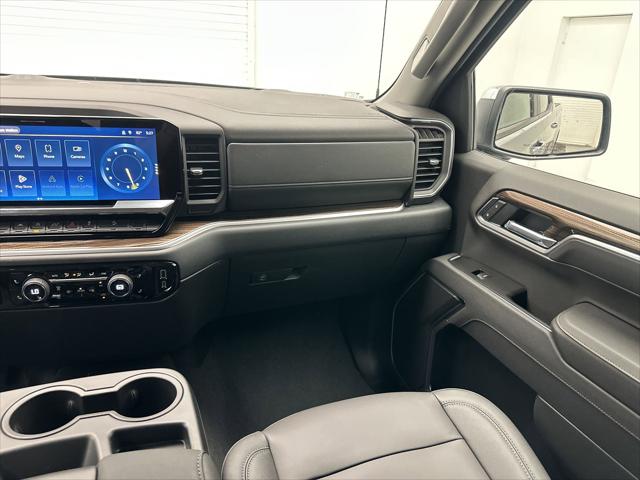 2026 Chevrolet Silverado 1500 4WD Crew Cab Standard Bed LT