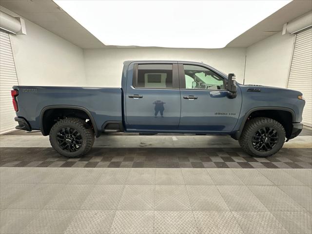 2026 Chevrolet Silverado 3500HD Crew Cab, Standard Bed, LT, 4WD
