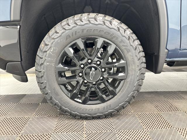 2026 Chevrolet Silverado 3500HD Crew Cab, Standard Bed, LT, 4WD