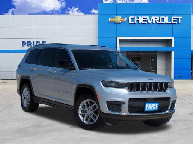2023 Jeep Grand Cherokee L Laredo 4x4 for sale in Pleasanton State, TX