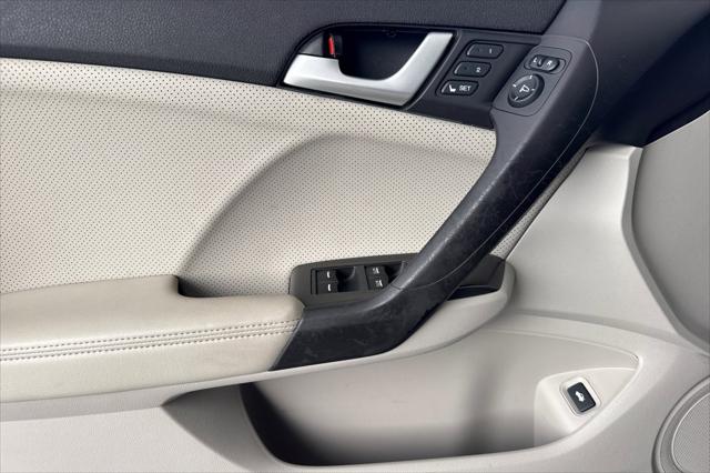 2011 Acura TSX 4dr Sdn I4 Auto