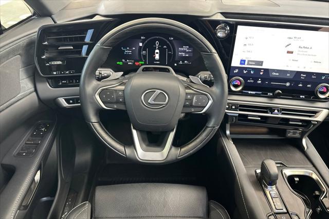 2025 Lexus RX 450h+ Luxury