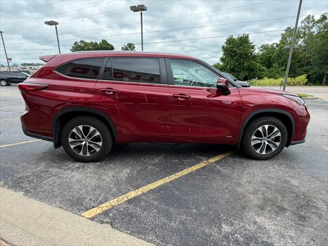 2023 Toyota Highlander Hybrid XLE
