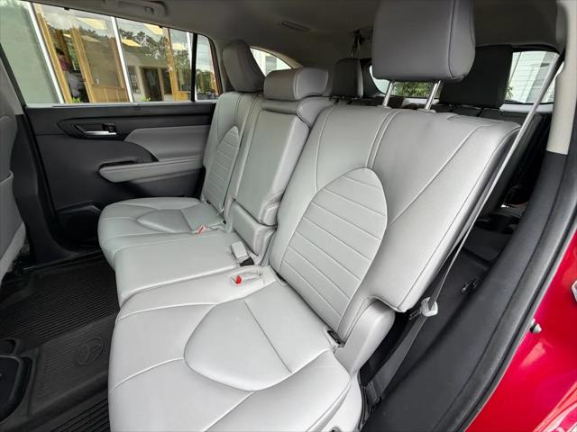 2023 Toyota Highlander Hybrid XLE