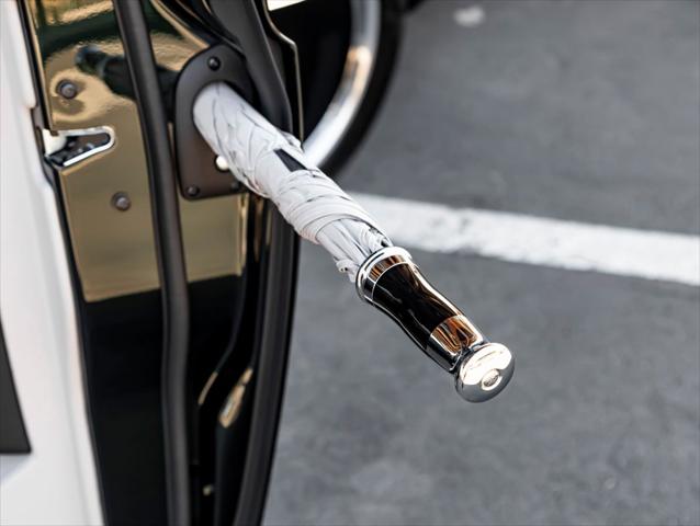 2023 Rolls-Royce Phantom Base