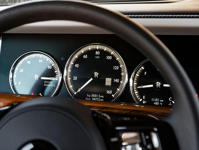2023 Rolls-Royce Phantom Base