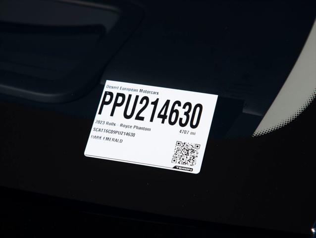 2023 Rolls-Royce Phantom Base