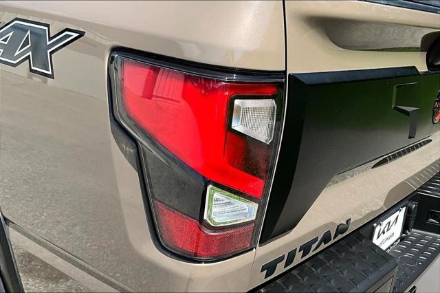 2023 Nissan Titan Crew Cab PRO-4X 4x4