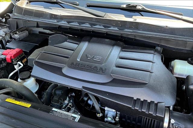 2023 Nissan Titan Crew Cab PRO-4X 4x4