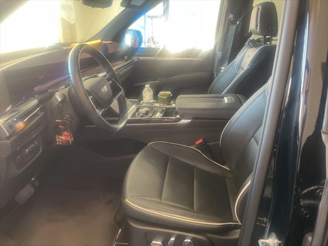 2026 Cadillac Escalade ESV Luxury