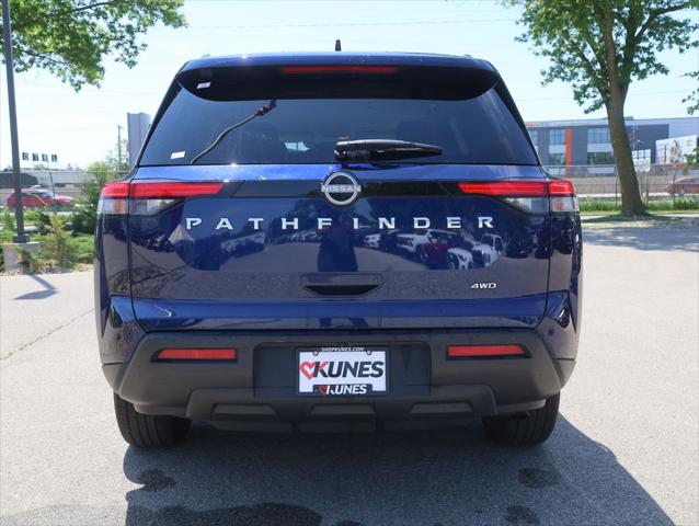 2025 Nissan Pathfinder SV 4WD