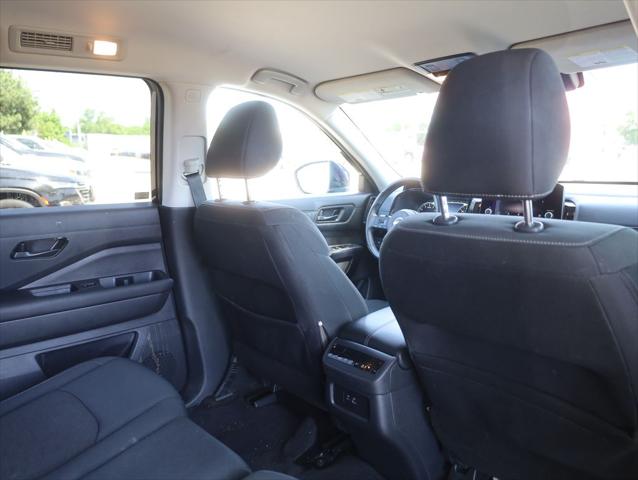 2025 Nissan Pathfinder SV 4WD