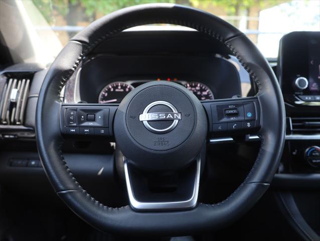 2025 Nissan Pathfinder SV 4WD