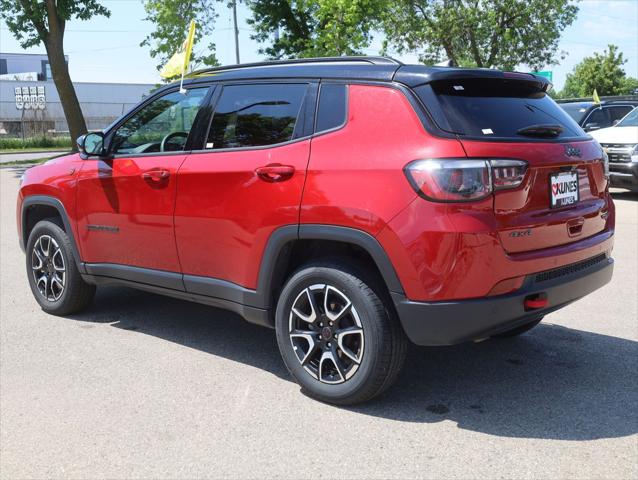 2025 Jeep Compass Trailhawk 4x4