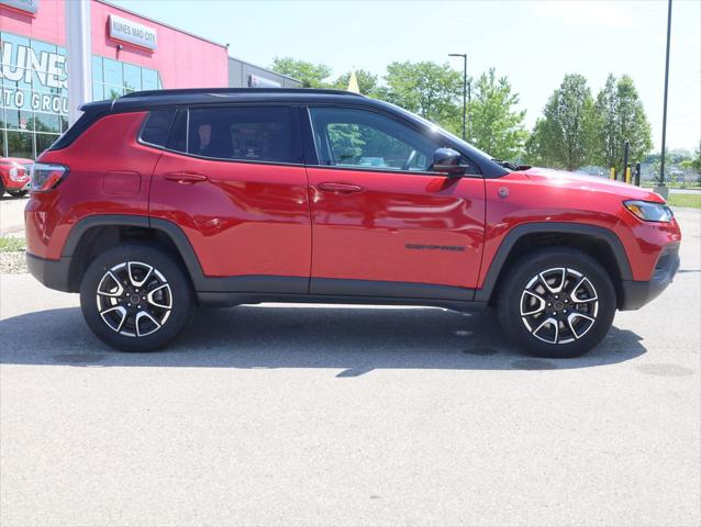 2025 Jeep Compass Trailhawk 4x4