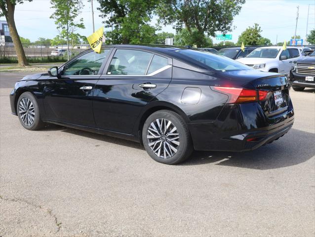 2025 Nissan Altima SV FWD