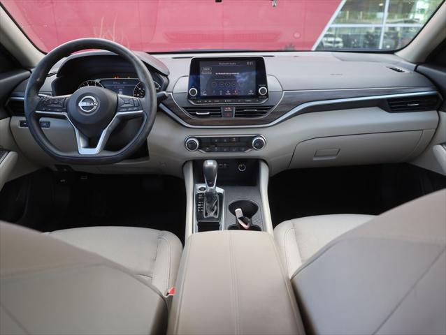 2025 Nissan Altima SV FWD